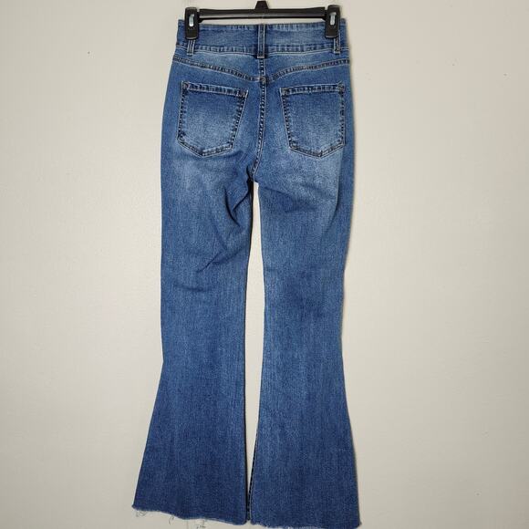 No Boundaries Junior Distressed Flare Leg Raw Hem Double Button Jeans SZ 3 Blue - Picture 5 of 11